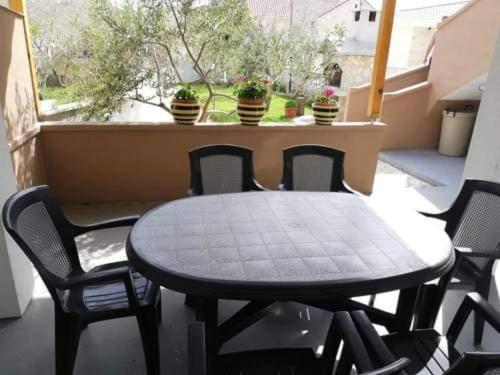 Apartments Zvonimir Privlaka  Exterior photo